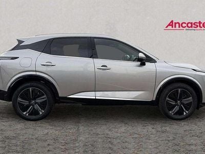 New Nissan Qashqai Tekna 156 HP (114 kW) 2025 Red SUV