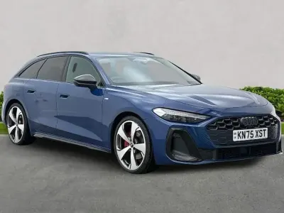 Used Audi A5 Comfort 200 HP (147 kW) 2025 Blue Estate