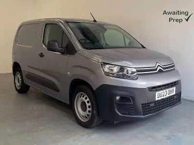 Used Citroën Berlingo 100 HP (73 kW) 2023 Grey MPV