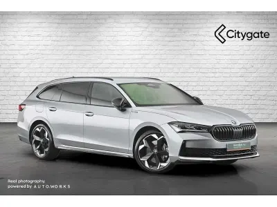 Used Skoda Superb SportLine 150 HP (110 kW) 2026 Pebble silver metallic Estate