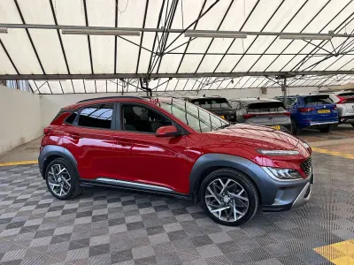 Used Hyundai Kona Ultimate 195 HP (143 kW) 2021 Red SUV