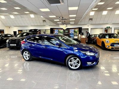 Used Ford Focus Titanium 125 HP (91 kW) 2017 Blue Hatchback