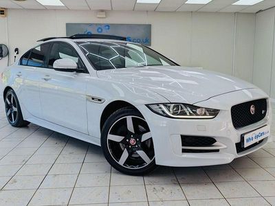 Used Jaguar XE R-Sport 180 HP (132 kW) 2016 White Sedan