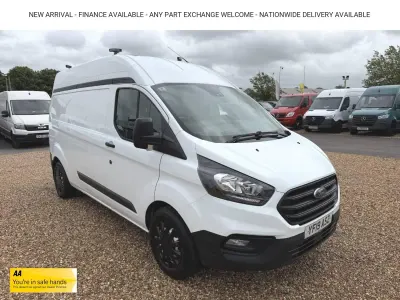 Used Ford Transit Custom 130 HP (95 kW) 2019 White Van
