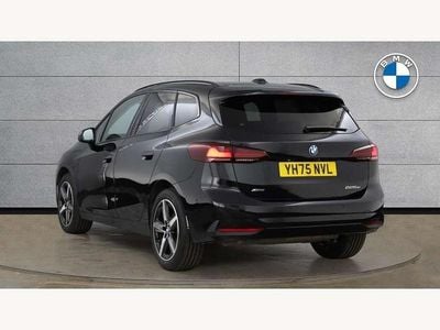 Begagnad BMW 225 Luxury Line 15 HK (11 kW) 2025 Halvkombi