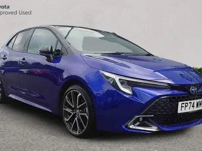 Used Toyota Corolla 140 HP (102 kW) 2026 Hatchback