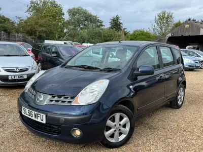 Begagnad Nissan Note SE 110 HK (80 kW) 2006 Blå Halvkombi