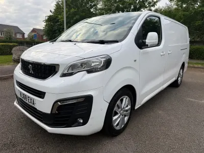 Gebraucht Peugeot Expert 2018 Weiß Van