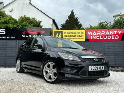 Begagnad Ford Focus Zetec 136 HK (100 kW) 2009 Svart Halvkombi