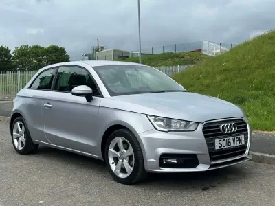 Usado Audi A1 Sport 2016 Prateado Citadino