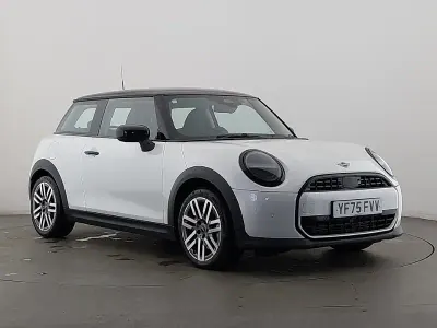 Used Mini Cooper Classic 114 kW (156 HP) 2025 White Hatchback