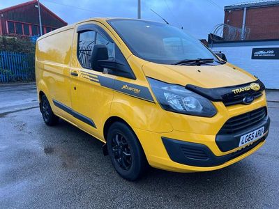 Used Ford Transit Custom 125 HP (91 kW) 2015 Yellow Van