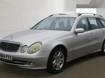 Used Mercedes E320 Avantgarde 204 HP (150 kW) 2004 Silver Estate
