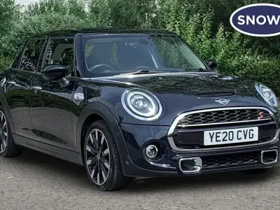 Used Mini Cooper S Exclusive 192 HP (141 kW) 2020 Black Hatchback