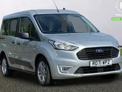 Used Ford Tourneo Connect Zetec 120 HP (88 kW) 2021 Silver MPV