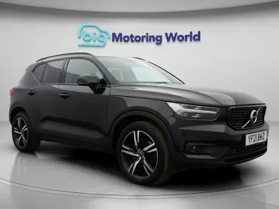 Used Volvo XC40 R-Design 211 HP (155 kW) 2021 Black SUV