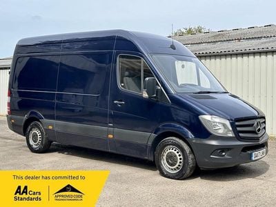 Begagnad Mercedes Sprinter 2017 Blå Van