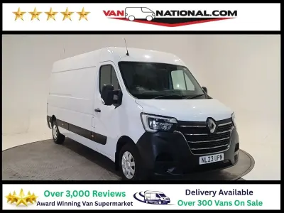 Usado Renault Master Business 135 CV (99 kW) 2023 Blanco Monovolumen