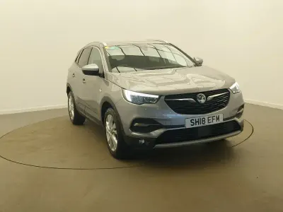 Second-hand Vauxhall Grandland X Sport 130 CP (95 kW) 2018 Gri SUV