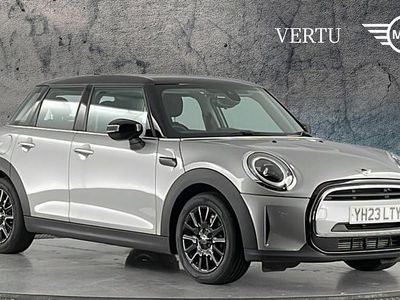 Used Mini Cooper Classic 134 HP (98 kW) 2023 Silver Hatchback