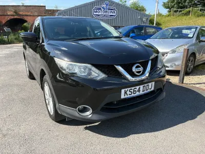 Używany Nissan Qashqai Acenta Premium 115 KM (84 kW) 2015 Czarny SUV
