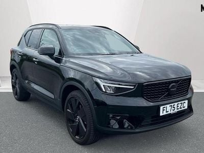 Usado Volvo XC40 Plus 163 HP (119 kW) 2025 Preto SUV