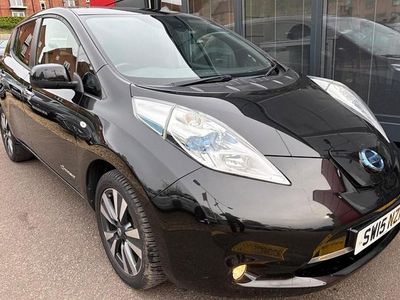 Used Nissan Leaf Tekna 80 kW (109 HP) 2015 Black Hatchback