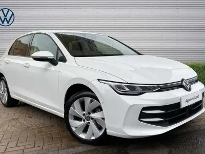 Used VW Golf VIII Match 115 HP (84 kW) 2025 White Hatchback