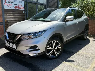Used Nissan Qashqai N-Connecta 115 HP (84 kW) 2018 Silver SUV