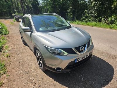 Begagnad Nissan Qashqai N-TEC 115 HK (84 kW) 2016 Silver SUV