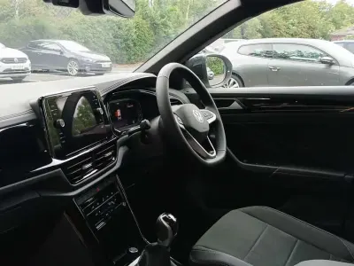 New VW T-Roc Design 115 HP (84 kW) 2026 Grey SUV