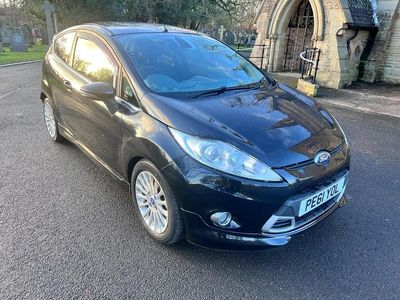 Black Used 2011 Ford Fiesta Titanium Hatchback | £2,690 (Fair price)
