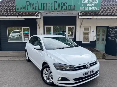Usado VW Polo SE 75 HP (55 kW) 2018 Branco Citadino