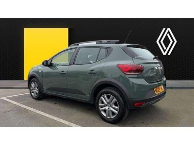 Used Dacia Sandero Expression 90 HP (66 kW) 2023 Green SUV
