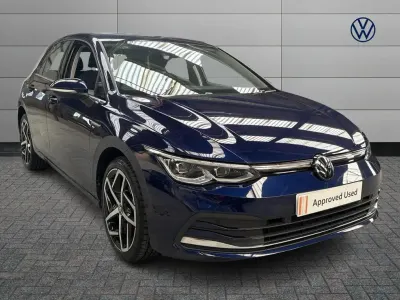 Used VW Golf VIII Style 147 HP (108 kW) 2023 Blue Hatchback
