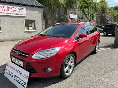 Used Ford Focus Titanium X 2014 Red Estate