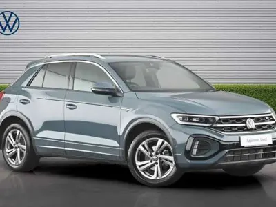 Usado VW T-Roc 150 HP (110 kW) 2025 SUV