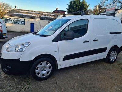 Used Peugeot Partner S 2013 White MPV