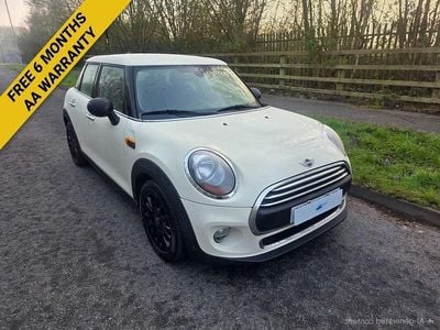 Used Mini ONE Hatch 102 HP (75 kW) 2015 White Hatchback