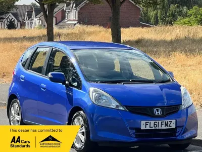 Used Honda Jazz ES 2011 Blue Hatchback