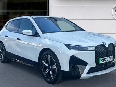BMW iX