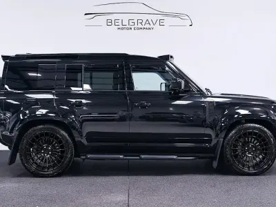 Used Land Rover Defender SE Dynamic 249 HP (183 kW) 2025 Black SUV