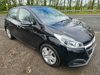 Used Peugeot 208 Active 100 HP (73 kW) 2019 Black Hatchback