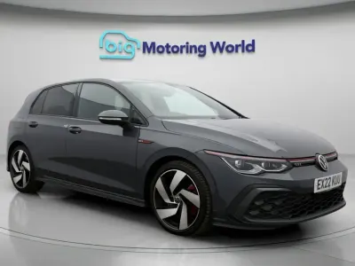 Używany VW Golf VIII GTI 315 KM (231 kW) 2022 Szary Hatchback