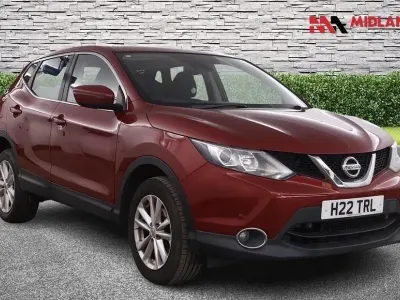 Used Nissan Qashqai Acenta 110 HP (80 kW) 2016 Red SUV