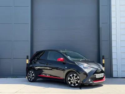 Used Toyota Aygo Trend 72 HP (52 kW) 2020 Black Hatchback