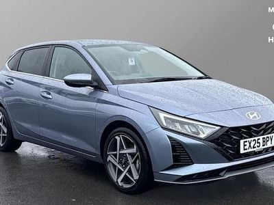 Used Hyundai i20 Premium 100 HP (73 kW) 2025 Blue Hatchback