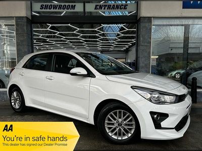 Used Kia Rio 83 HP (61 kW) 2023 White Hatchback