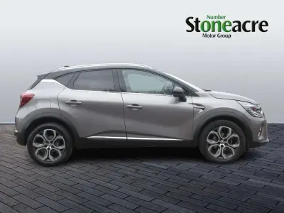 Second-hand Renault Captur Techno 91 CP (66 kW) 2023 Gri SUV
