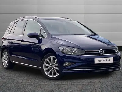 Używany VW Golf VII GT 150 KM (110 kW) 2019 Niebieski Hatchback
